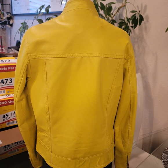 Josephine Vibrant Yellow Genuine Leather Jacket - Picture 8 of 11